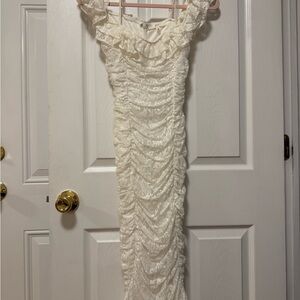 Chic Off-Shoulder Cream Wedding Dress